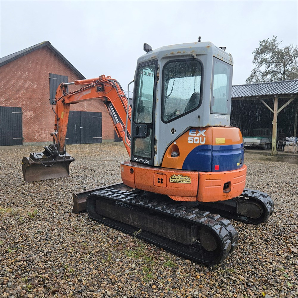 Hitachi FH50 U - Ekskavator mini: gambar 3 Hitachi FH50 U - Ekskavator mini: gambar 3