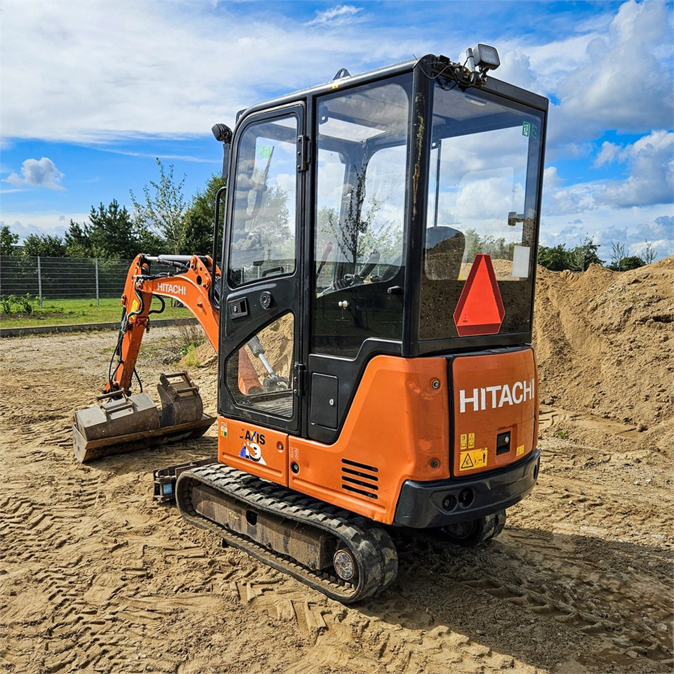 Hitachi ZX19-6 CR - Ekskavator mini: gambar 3 Hitachi ZX19-6 CR - Ekskavator mini: gambar 3