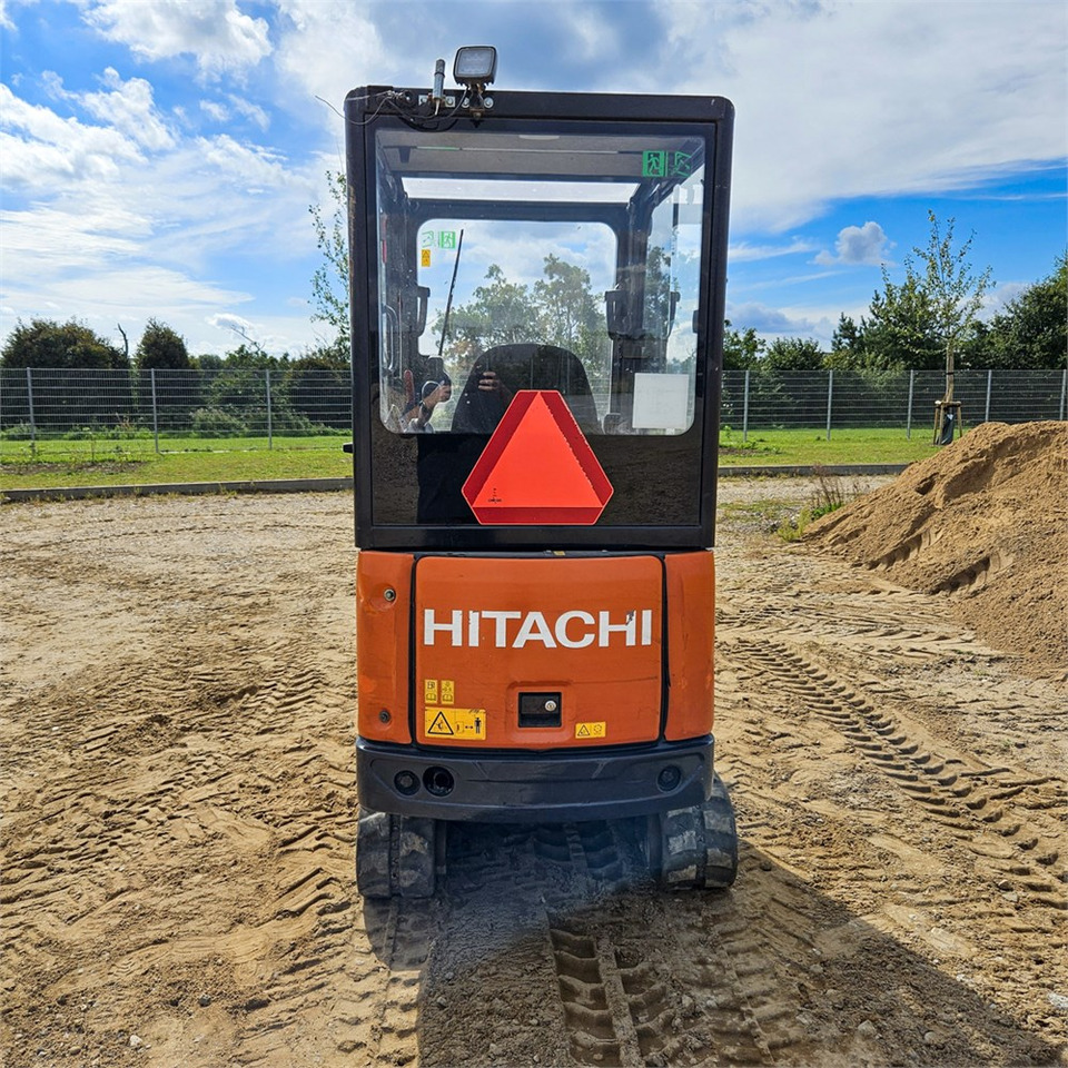 Hitachi ZX19-6 CR - Ekskavator mini: gambar 4 Hitachi ZX19-6 CR - Ekskavator mini: gambar 4