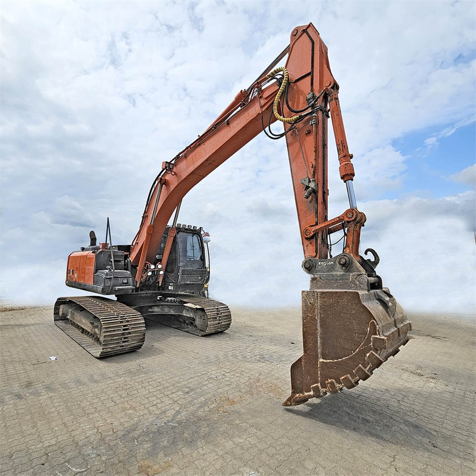 Hitachi ZX210 LC-5B - Ekskavator perayap: gambar 4 Hitachi ZX210 LC-5B - Ekskavator perayap: gambar 4