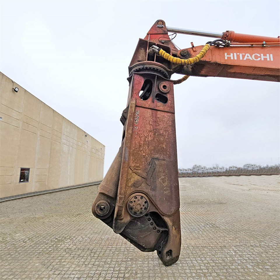 Hitachi ZX520LCH-3 - Ekskavator perayap: gambar 5 Hitachi ZX520LCH-3 - Ekskavator perayap: gambar 5