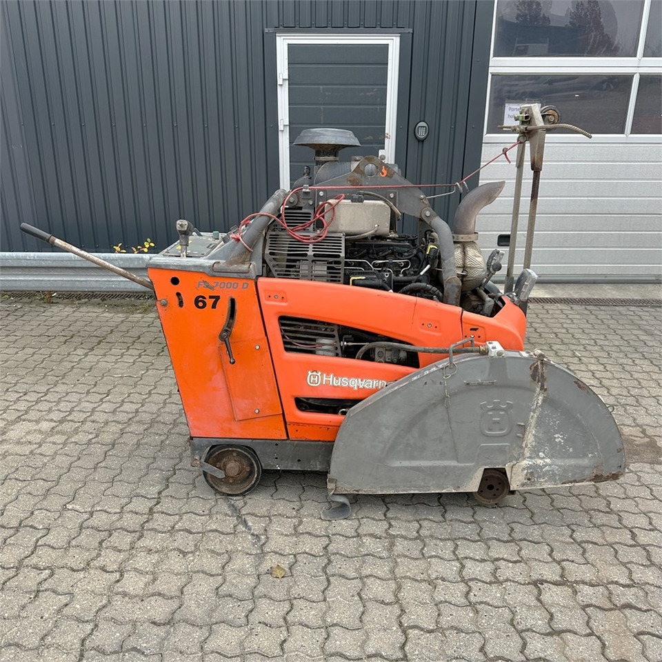 Husqvarna FS7000 D - Peralatan beton: gambar 2 Husqvarna FS7000 D - Peralatan beton: gambar 2