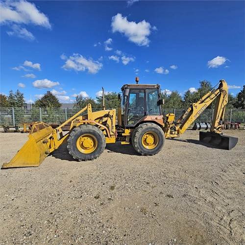 Hydrema 906 B - Backhoe loader: gambar 2 Hydrema 906 B - Backhoe loader: gambar 2