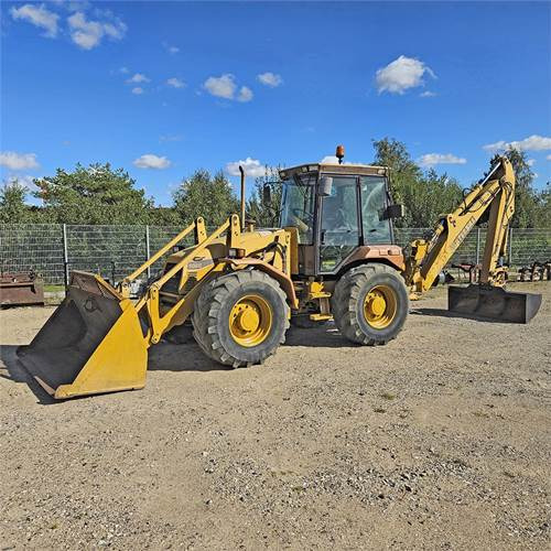 Hydrema 906 B - Backhoe loader: gambar 1 Hydrema 906 B - Backhoe loader: gambar 1
