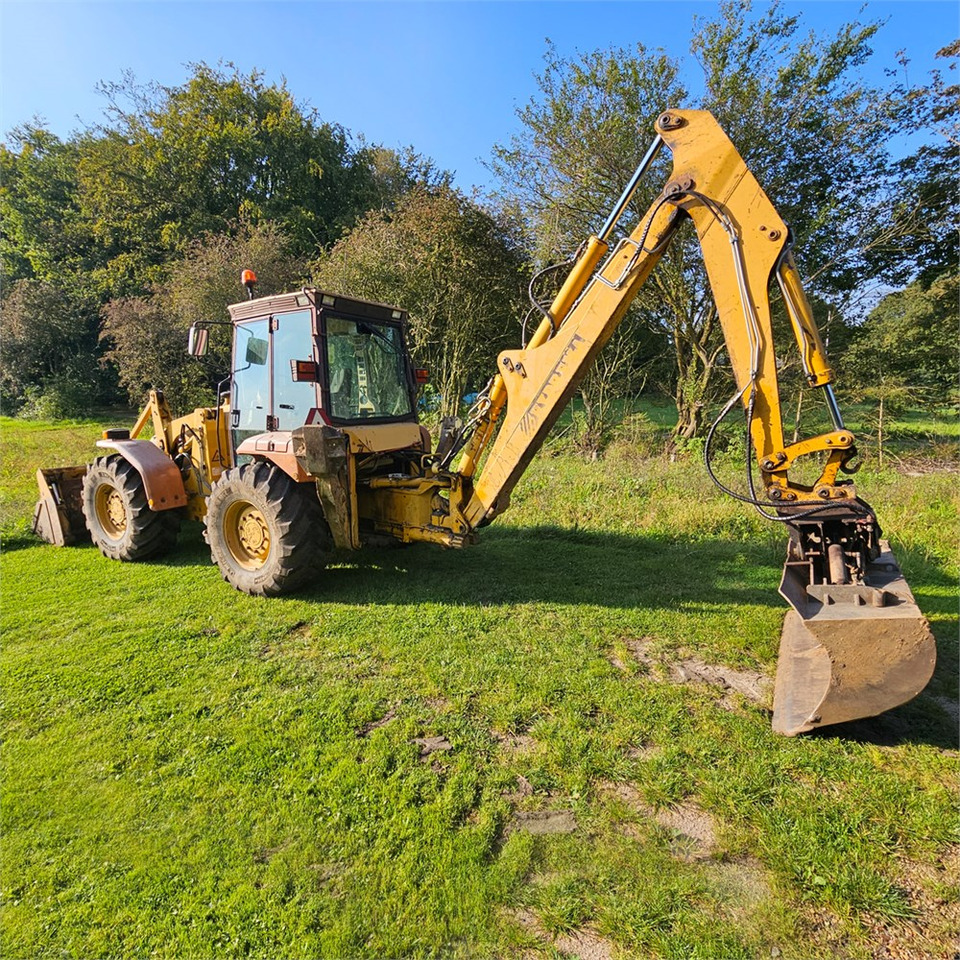 Hydrema 906B - Backhoe loader: gambar 3 Hydrema 906B - Backhoe loader: gambar 3