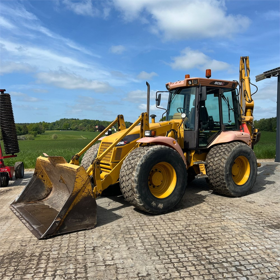 Hydrema 906C serie 2 - Backhoe loader: gambar 4 Hydrema 906C serie 2 - Backhoe loader: gambar 4