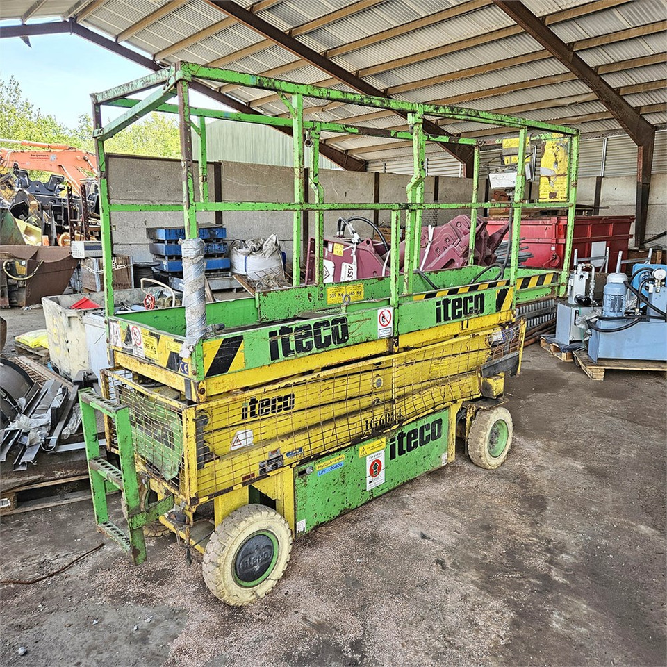 Iteco LG6084 - Scissor lifts: gambar 3 Iteco LG6084 - Scissor lifts: gambar 3