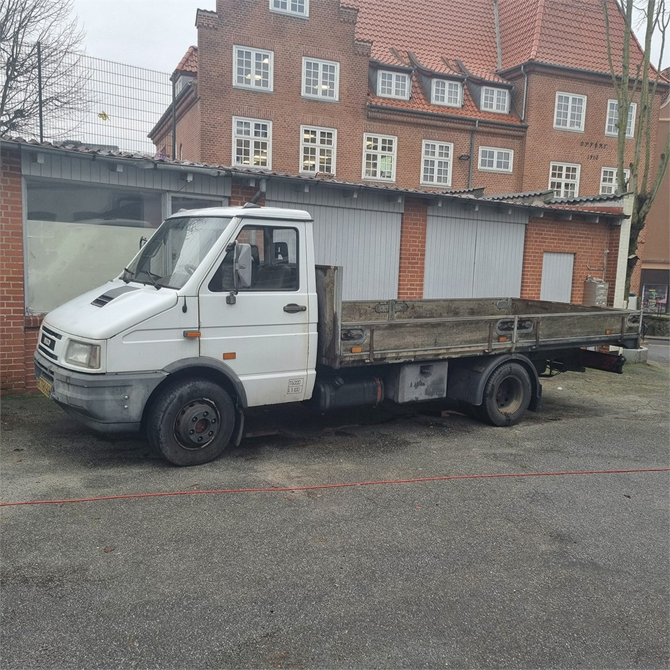 Truk flatbed Iveco Daily 50C13, 2,8 TD: gambar 7