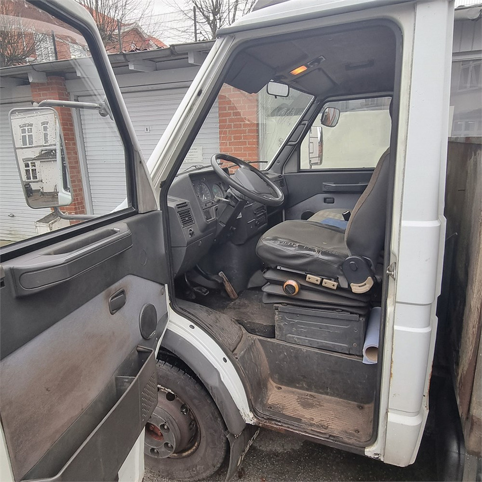 Truk flatbed Iveco Daily 50C13, 2,8 TD: gambar 9