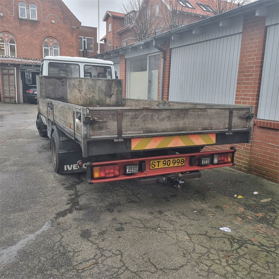 Iveco Daily 50C13, 2,8 TD - Truk flatbed: gambar 4 Iveco Daily 50C13, 2,8 TD - Truk flatbed: gambar 4