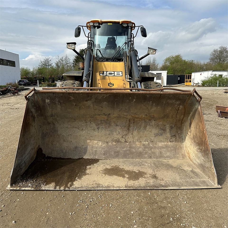 Wheel loader JCB 437 HT: gambar 9
