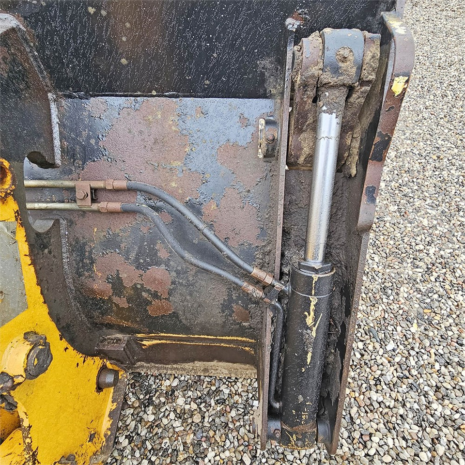 Backhoe loader JCB 4CX: gambar 31