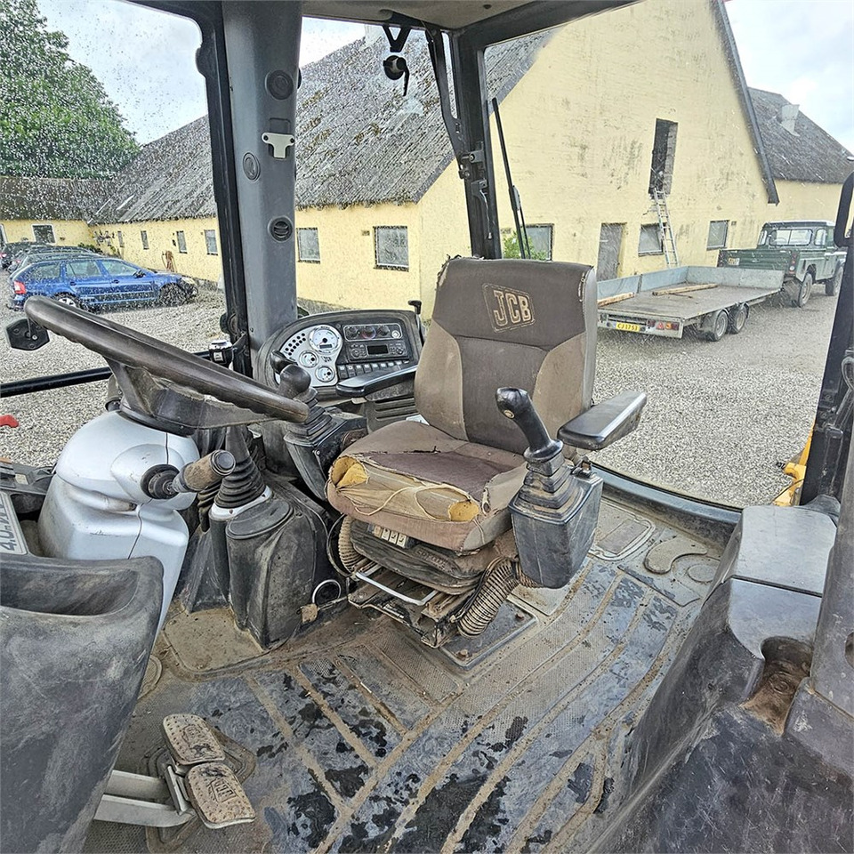 Backhoe loader JCB 4CX: gambar 9