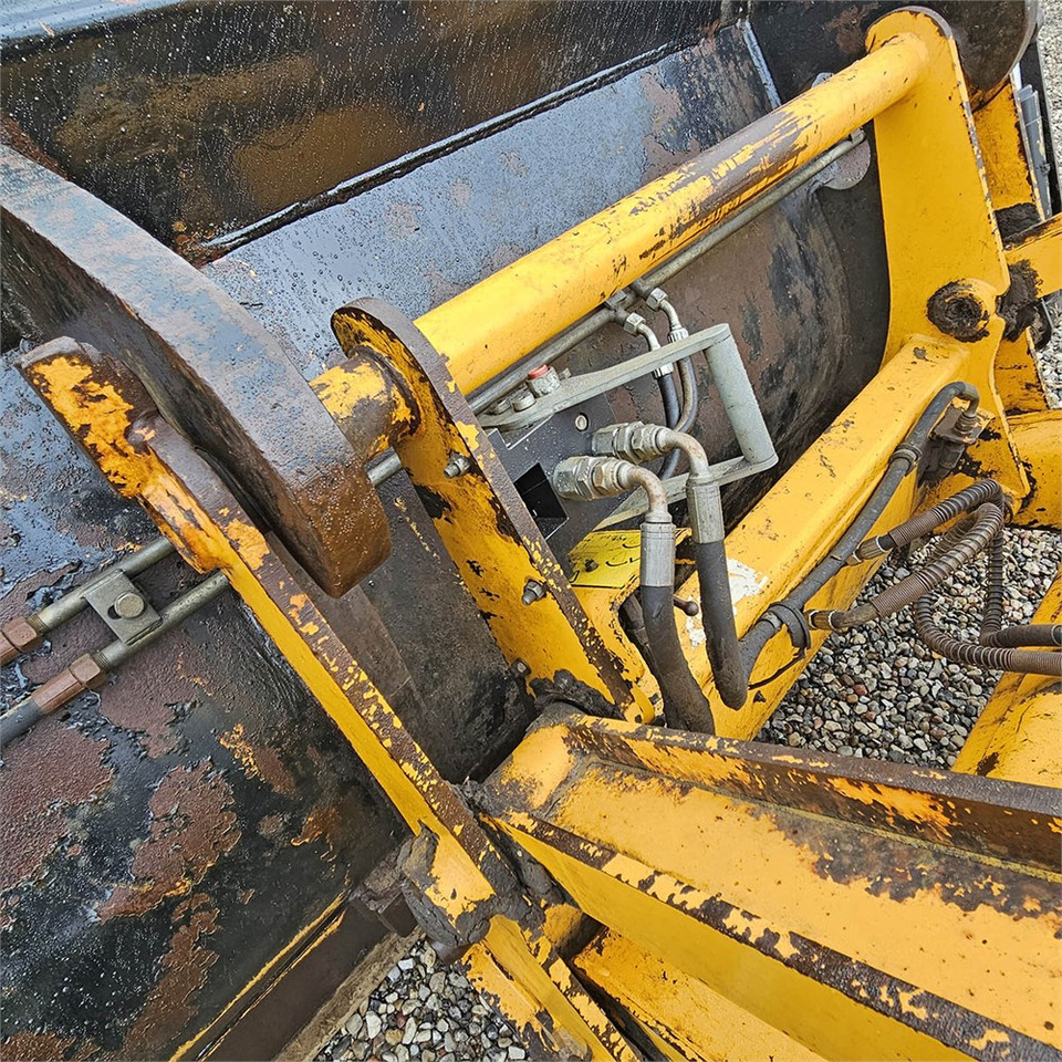 Backhoe loader JCB 4CX: gambar 27