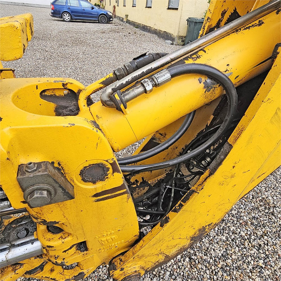 Backhoe loader JCB 4CX: gambar 37