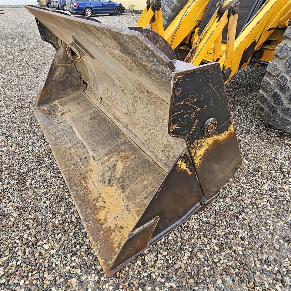 Backhoe loader JCB 4CX: gambar 24