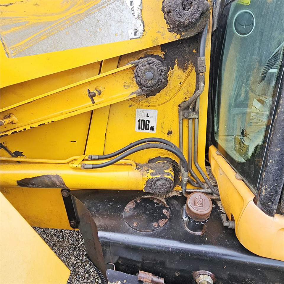 Backhoe loader JCB 4CX: gambar 20