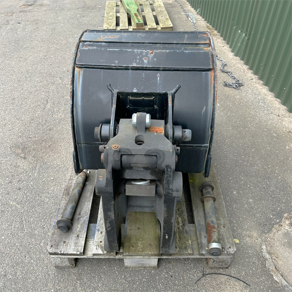JCB Quick coupler - Ember ekskavator untuk Peralatan konstruksi: gambar 5 JCB Quick coupler - Ember ekskavator untuk Peralatan konstruksi: gambar 5