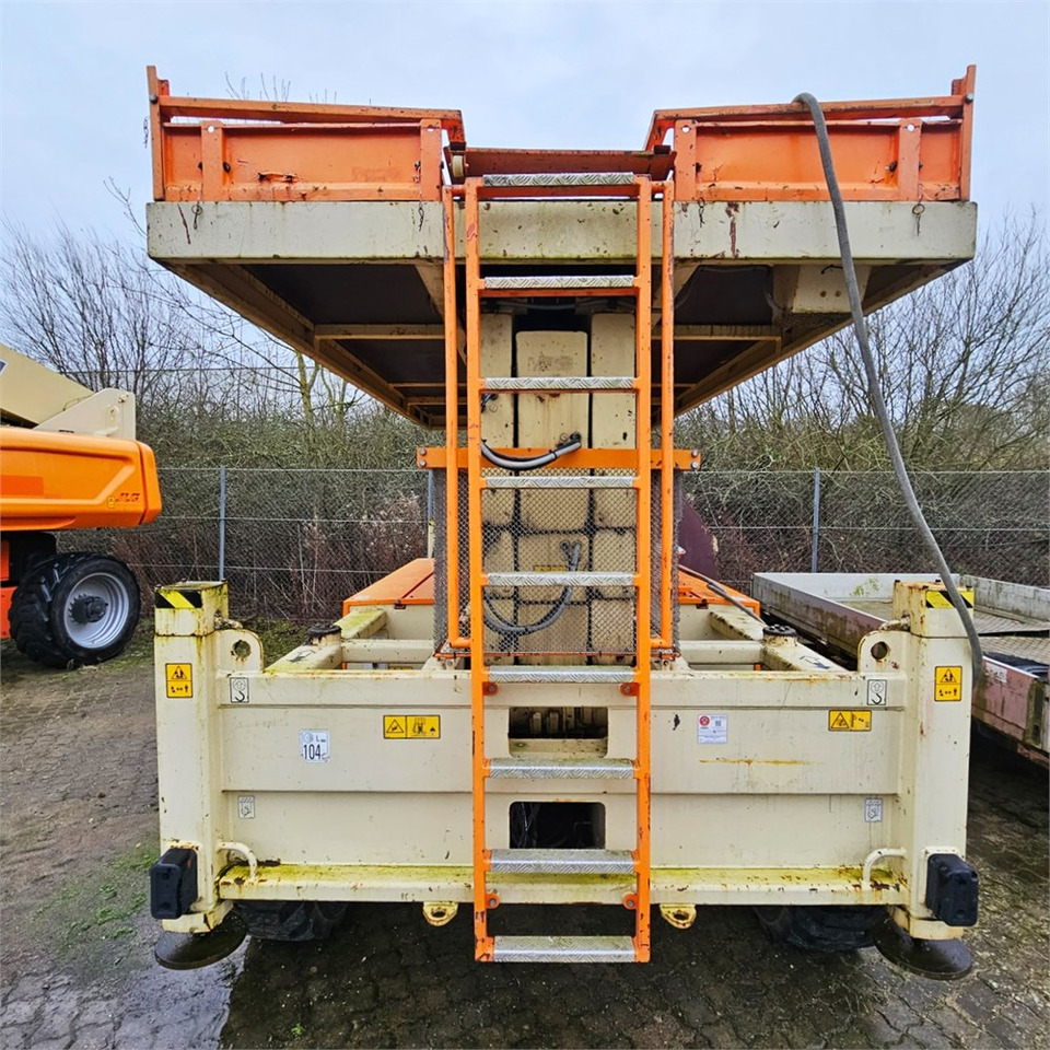 JLG 203-24 - Scissor lifts: gambar 4 JLG 203-24 - Scissor lifts: gambar 4