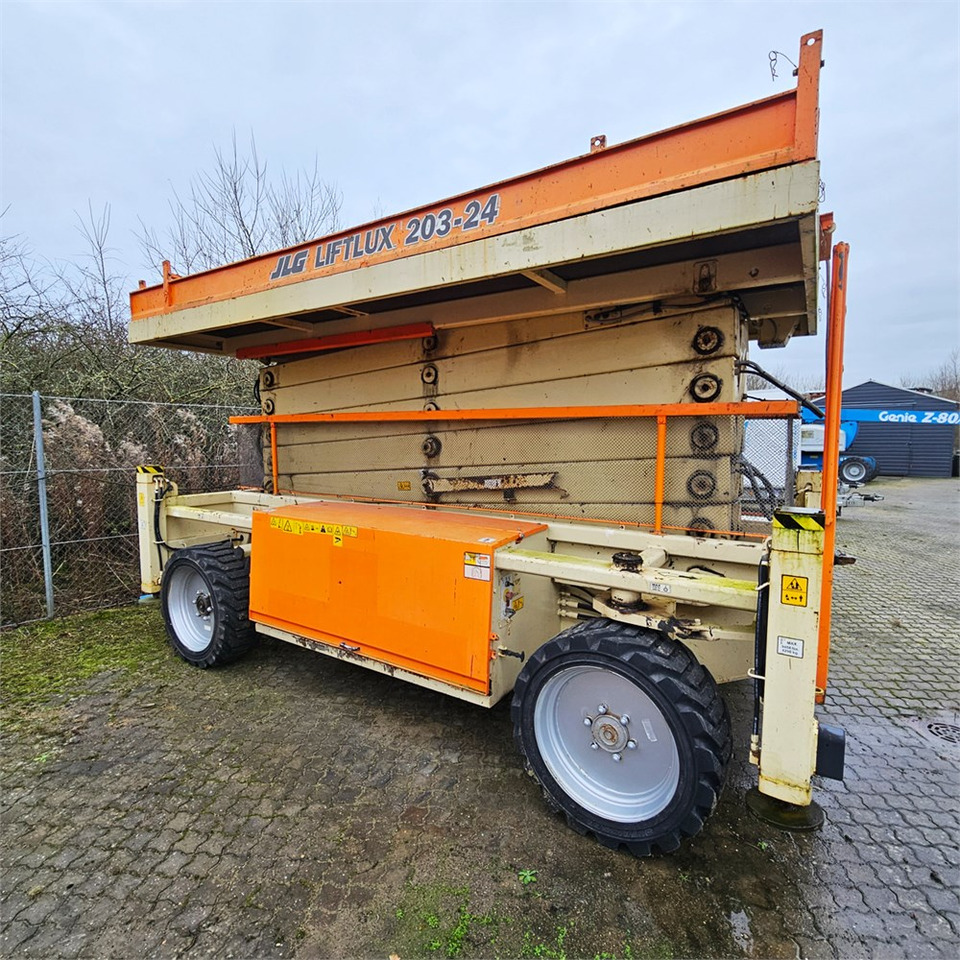 JLG 203-24 - Scissor lifts: gambar 3 JLG 203-24 - Scissor lifts: gambar 3