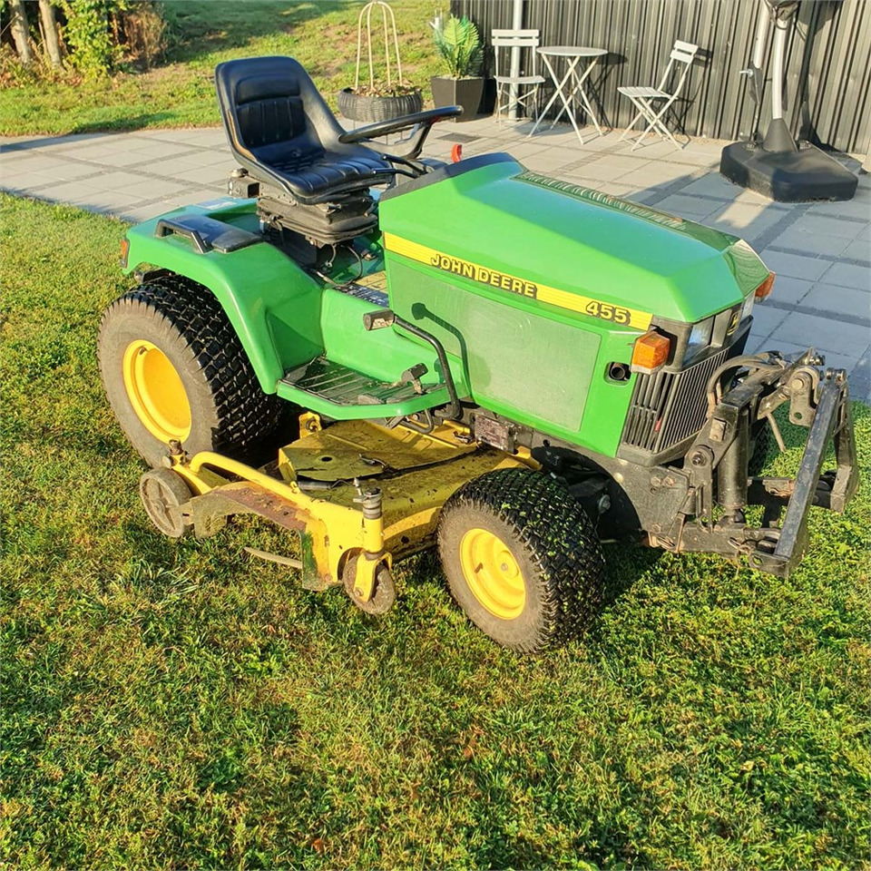John Deere 455 - Mesin pemotong rumput: gambar 1 John Deere 455 - Mesin pemotong rumput: gambar 1