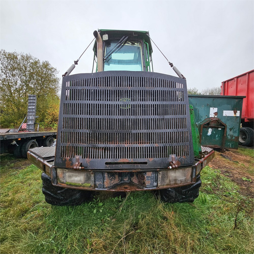 Forwarder John Deere 500 III: gambar 12