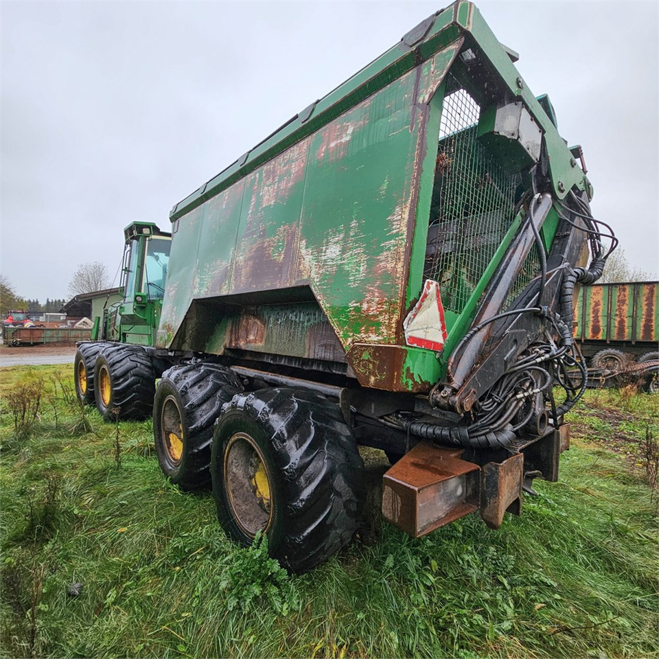 John Deere 500 III - Forwarder: gambar 5 John Deere 500 III - Forwarder: gambar 5