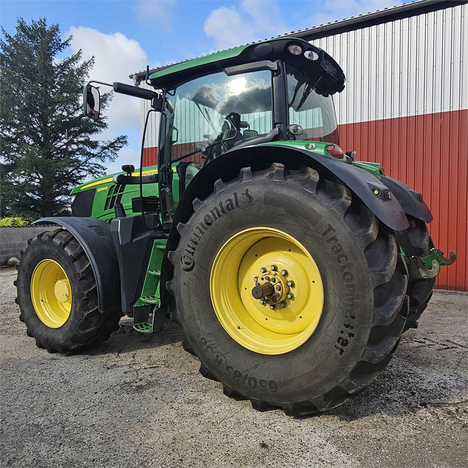 John Deere 6210 R - Traktor: gambar 3 John Deere 6210 R - Traktor: gambar 3