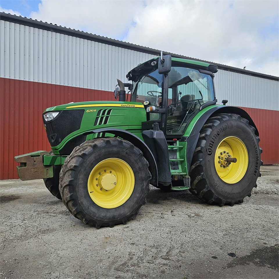 John Deere 6210 R - Traktor: gambar 1 John Deere 6210 R - Traktor: gambar 1