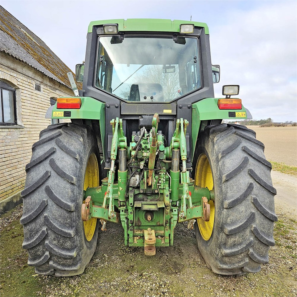 John Deere 6900 - Traktor: gambar 5 John Deere 6900 - Traktor: gambar 5