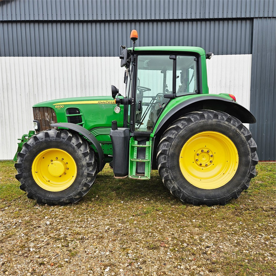 John Deere 6930 MW2 - Traktor: gambar 3 John Deere 6930 MW2 - Traktor: gambar 3