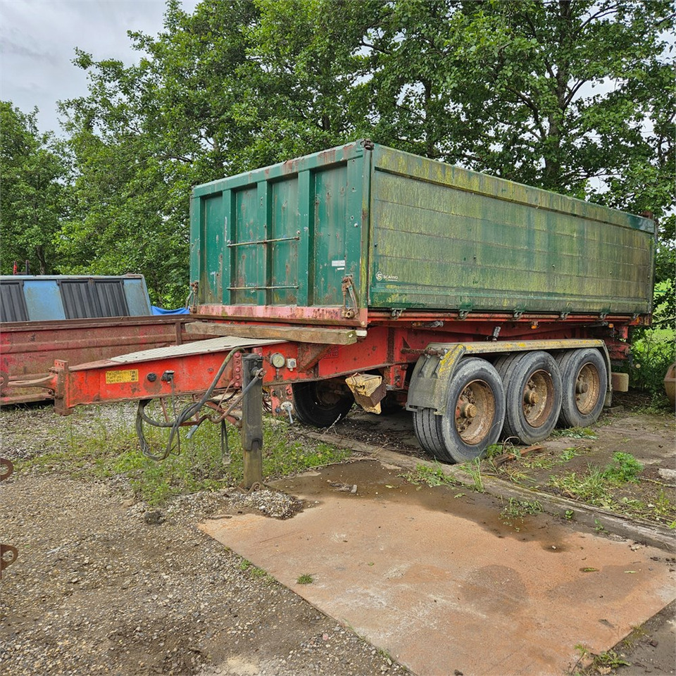 Kel-Berg KE8842 - Trailer jungkit: gambar 1 Kel-Berg KE8842 - Trailer jungkit: gambar 1