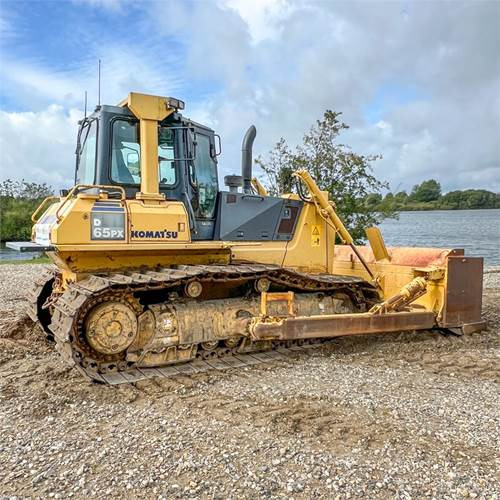 Komatsu D65 PX-15 EO - Bulldozer: gambar 3 Komatsu D65 PX-15 EO - Bulldozer: gambar 3