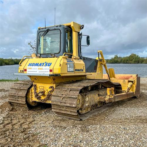 Komatsu D65 PX-15 EO - Bulldozer: gambar 4 Komatsu D65 PX-15 EO - Bulldozer: gambar 4