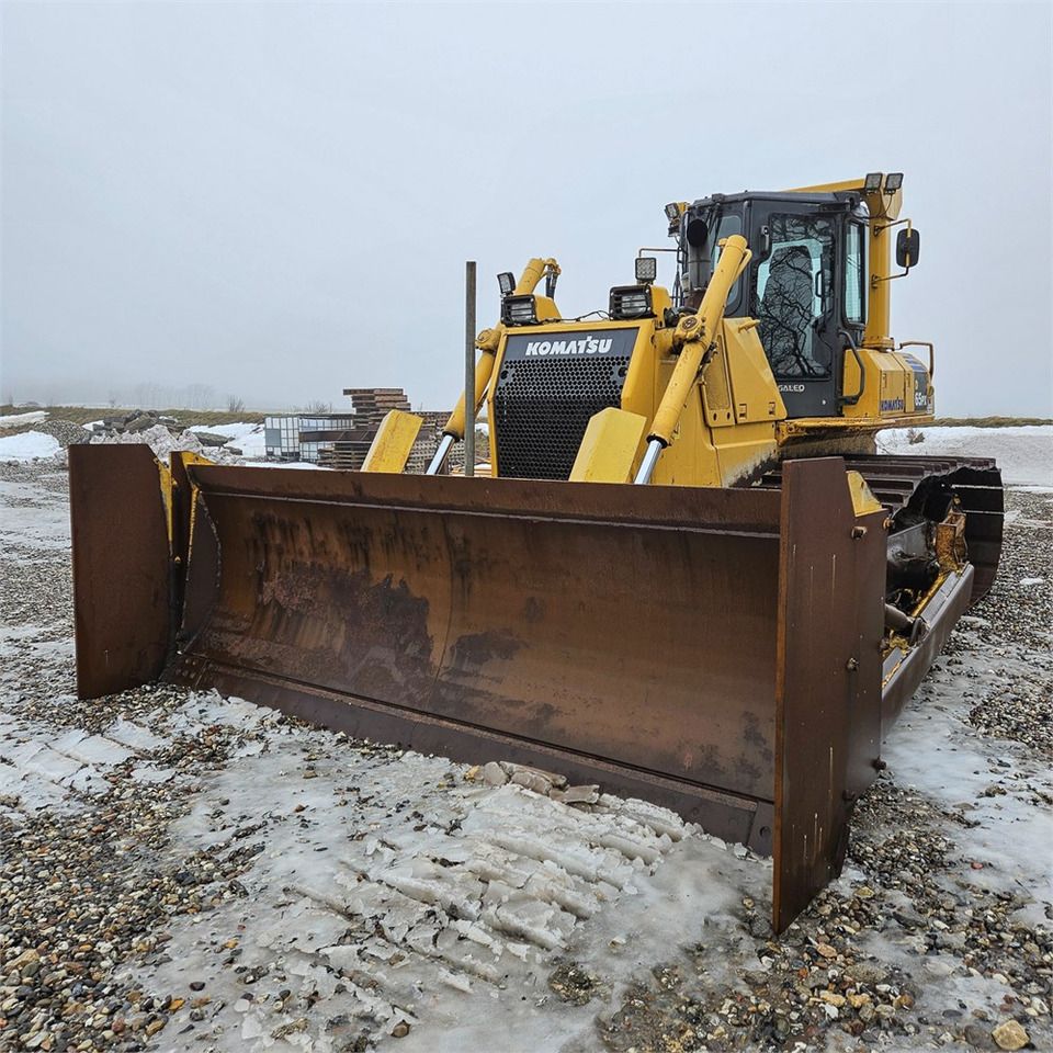 Bulldozer Komatsu D65 PX-15 EO: gambar 14