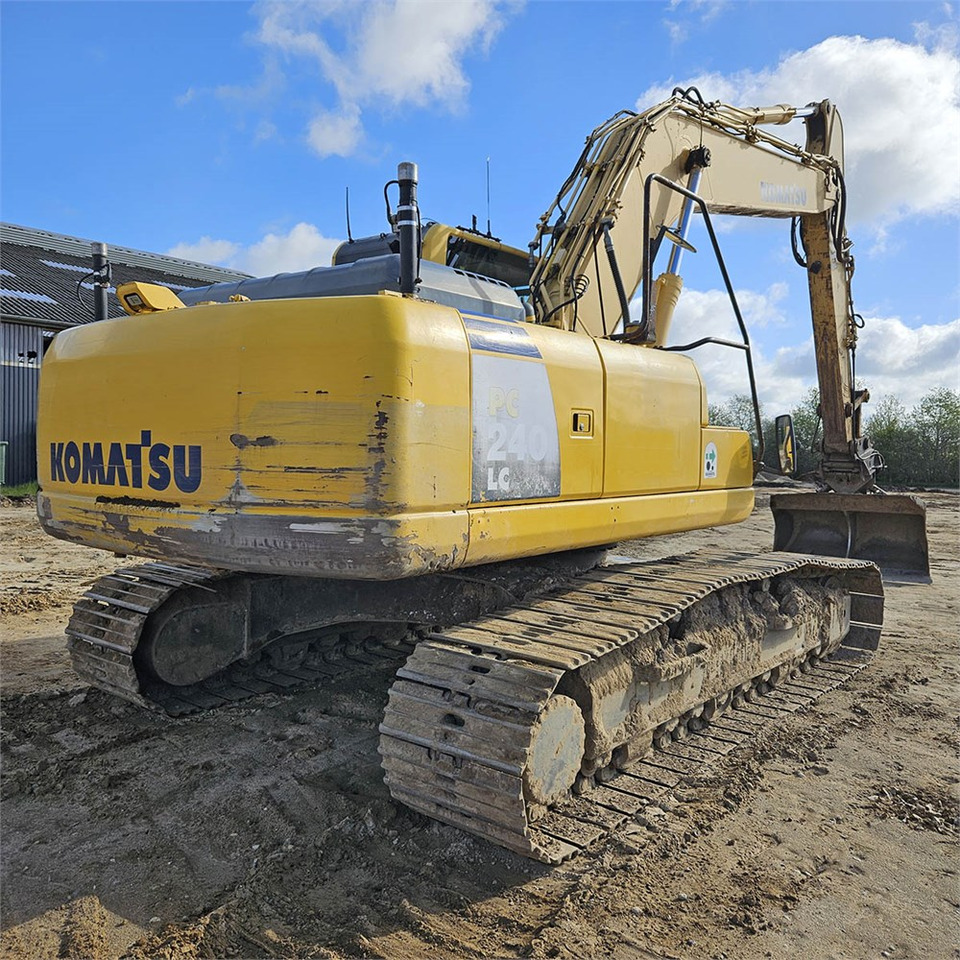 Komatsu PC240 LC-8 - Ekskavator perayap: gambar 5 Komatsu PC240 LC-8 - Ekskavator perayap: gambar 5