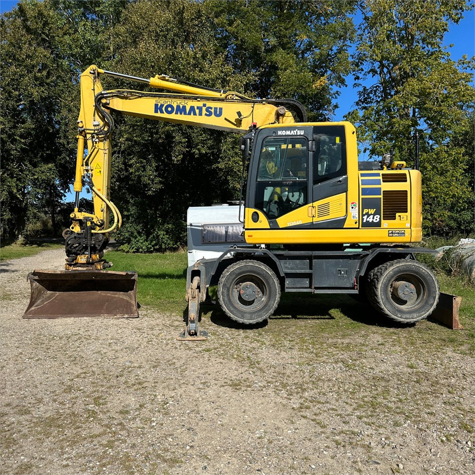 Komatsu PW148-11 - Ekskavator roda: gambar 2 Komatsu PW148-11 - Ekskavator roda: gambar 2