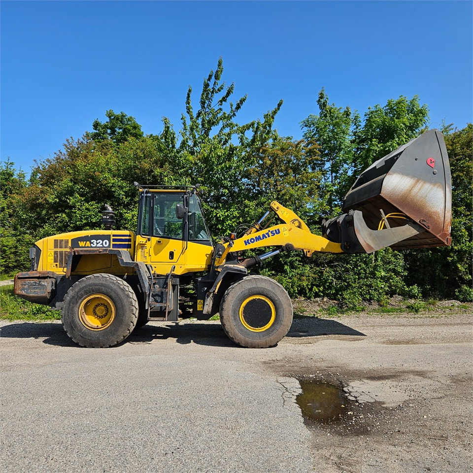 Komatsu WA320-5H - Wheel loader: gambar 4 Komatsu WA320-5H - Wheel loader: gambar 4