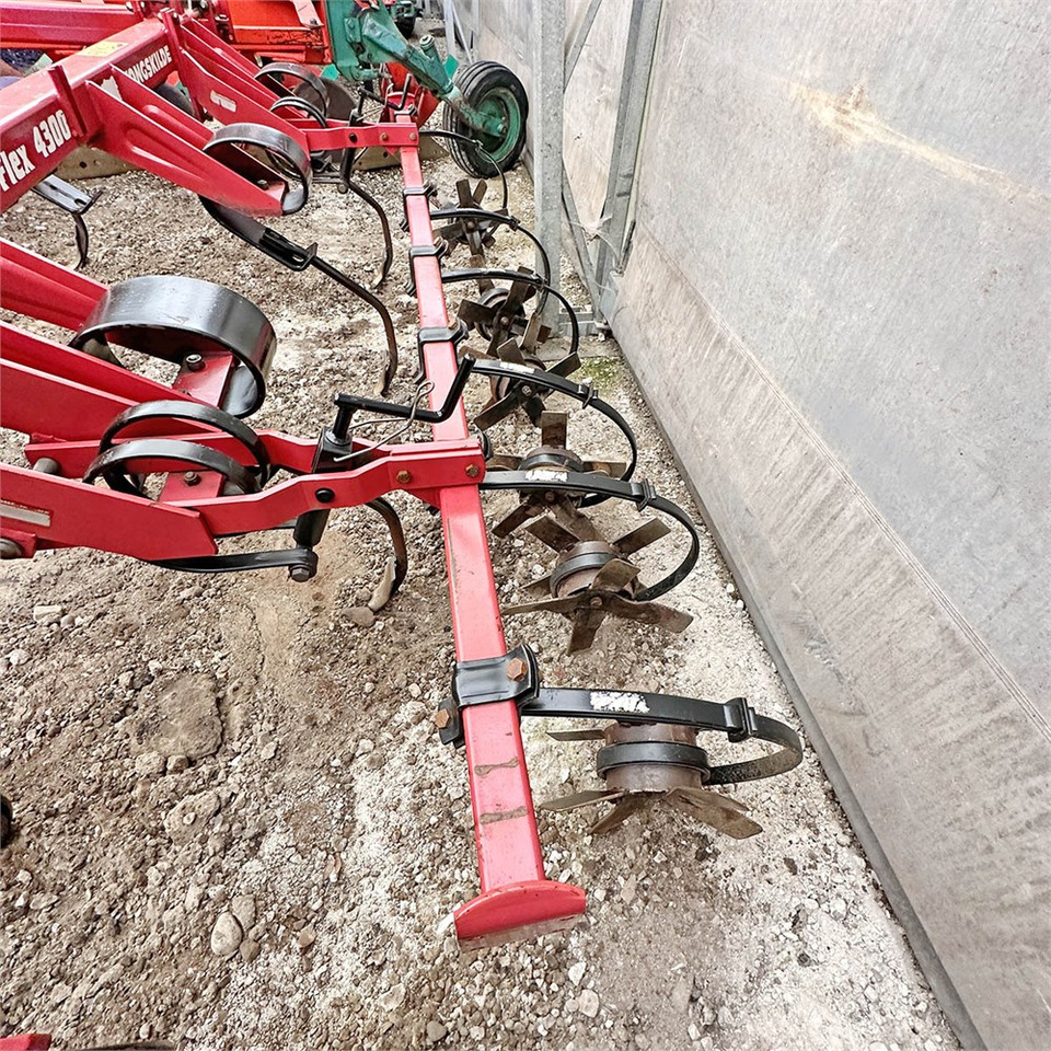 Kongskilde Vibroflex 4300 - Petani: gambar 1 Kongskilde Vibroflex 4300 - Petani: gambar 1