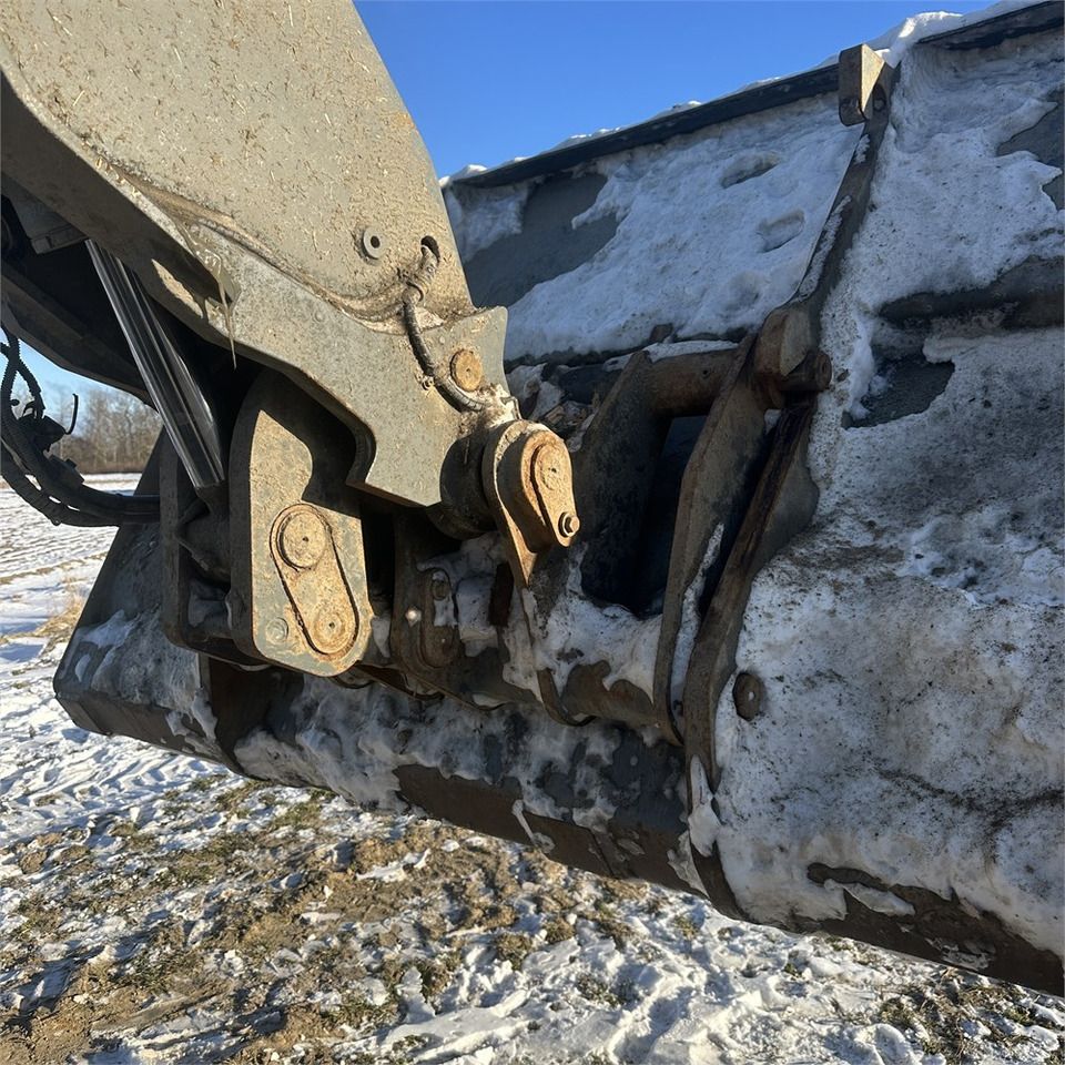 Telehandler Kramer KT447: gambar 23 Telehandler Kramer KT447: gambar 23