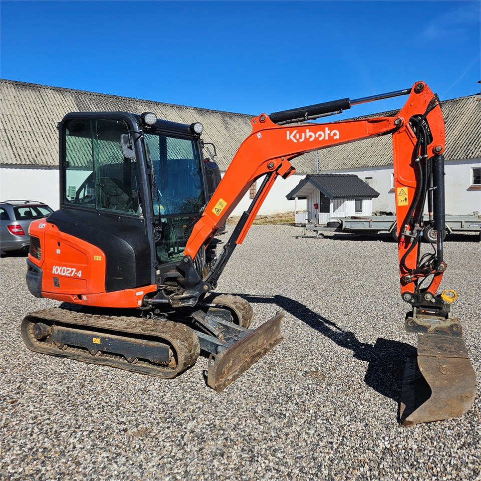 Kubota KX027-4 - Ekskavator mini: gambar 1 Kubota KX027-4 - Ekskavator mini: gambar 1