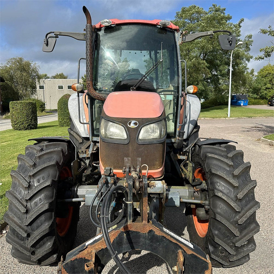 Kubota M 9540 2/4 WD - Traktor: gambar 2 Kubota M 9540 2/4 WD - Traktor: gambar 2