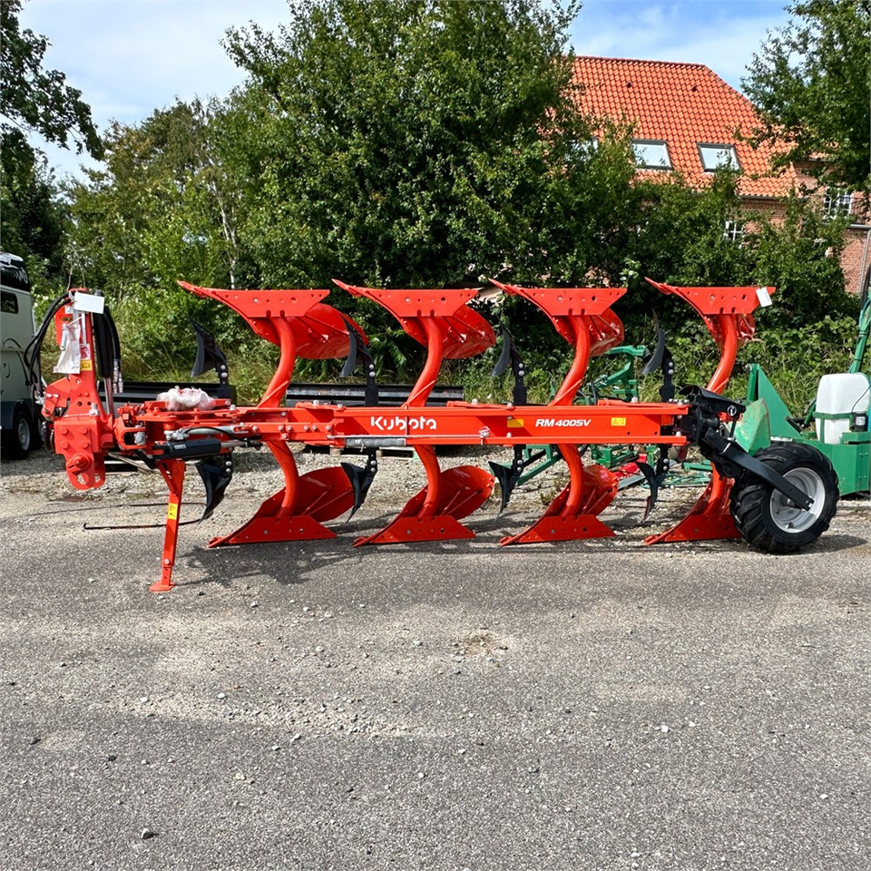 Kubota RM4005 V - Bajak: gambar 5 Kubota RM4005 V - Bajak: gambar 5
