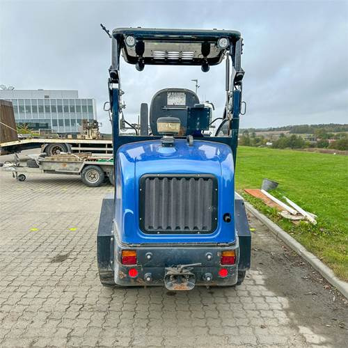 Kubota RT 260-2 - Wheel loader: gambar 5 Kubota RT 260-2 - Wheel loader: gambar 5