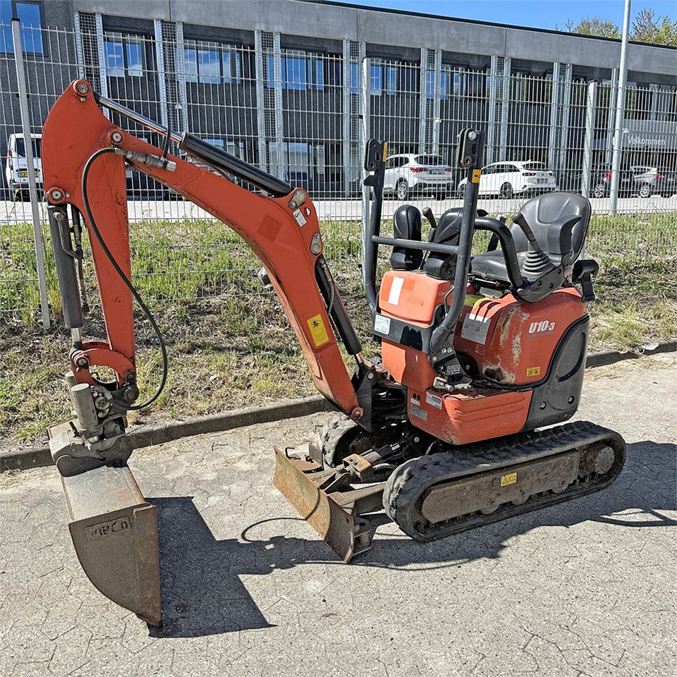 Kubota U10-3 - Ekskavator mini: gambar 1 Kubota U10-3 - Ekskavator mini: gambar 1