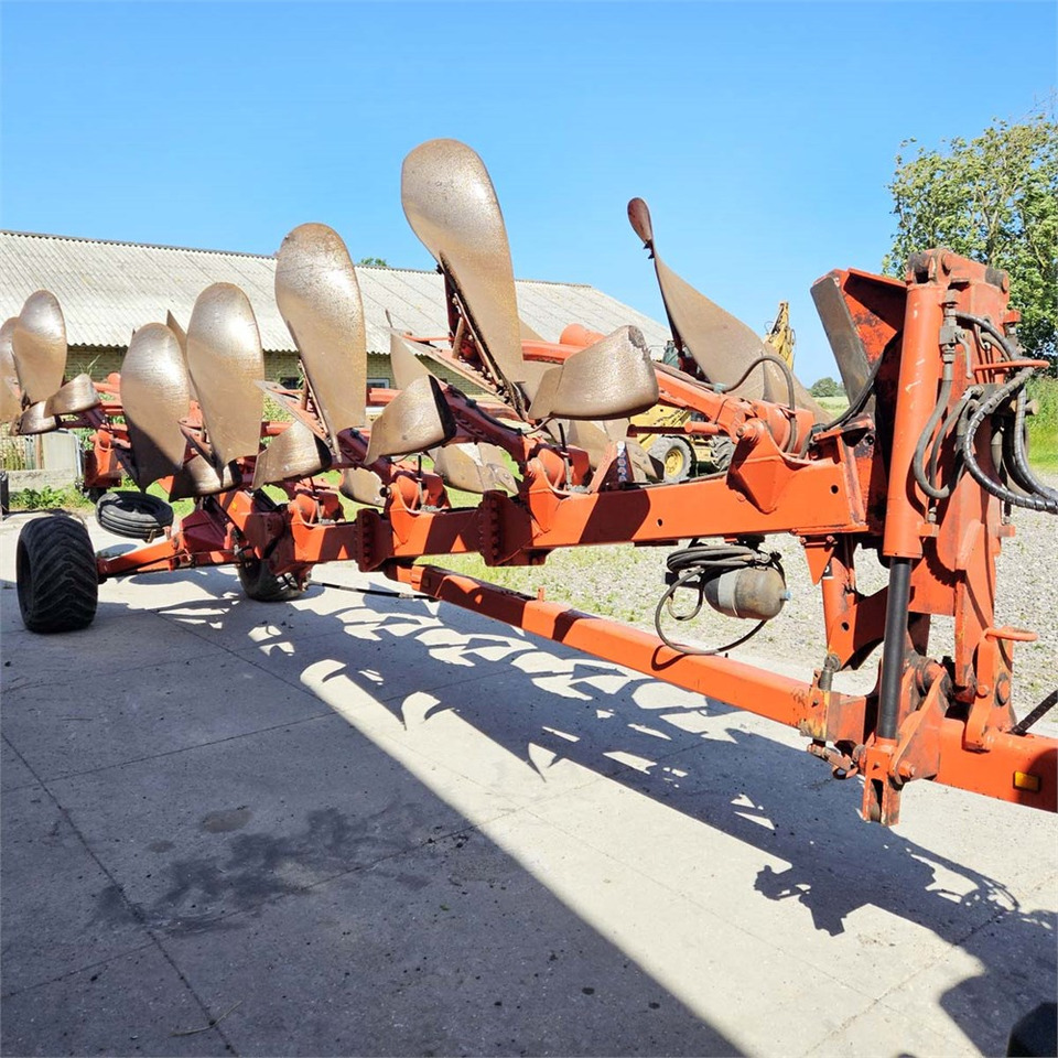 Kuhn SPVM.6F.NSH - Bajak: gambar 1 Kuhn SPVM.6F.NSH - Bajak: gambar 1