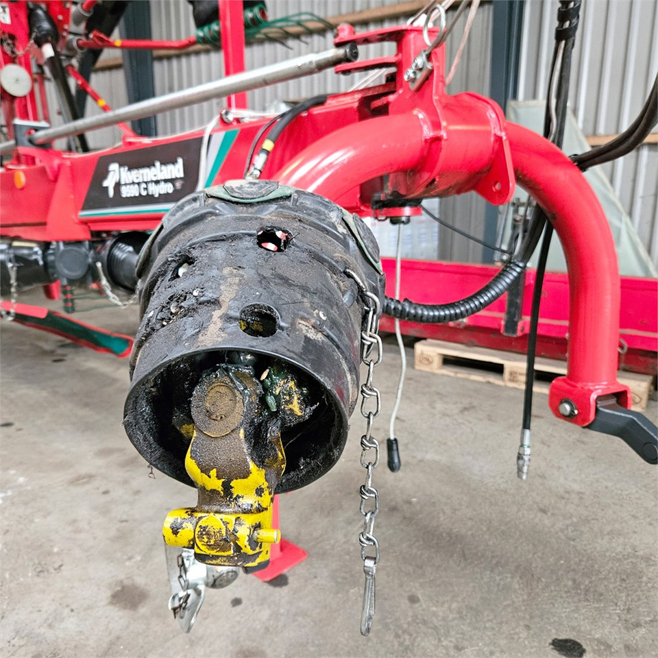 Peralatan untuk pembuatan jerami Kverneland 9590C: gambar 15