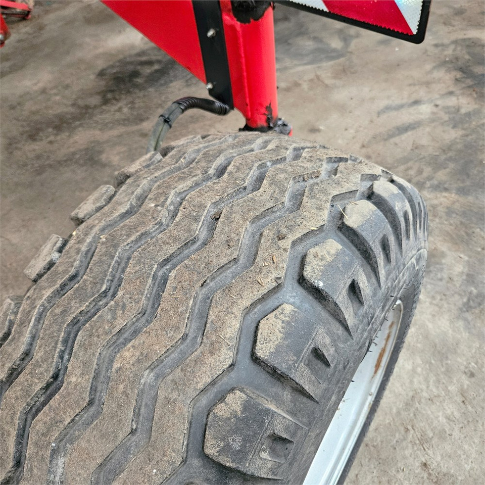 Peralatan untuk pembuatan jerami Kverneland 9590C: gambar 19