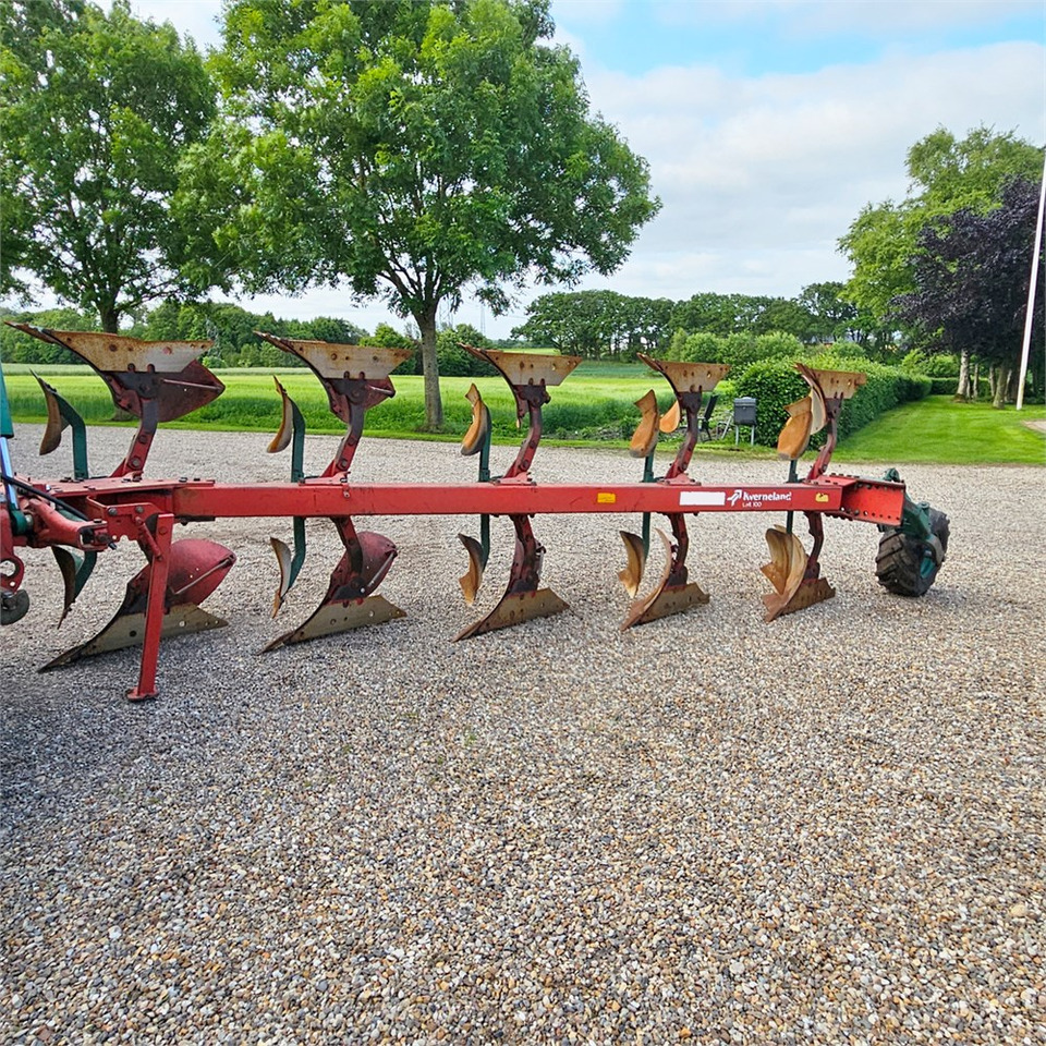 Kverneland LM 100 - Bajak: gambar 5 Kverneland LM 100 - Bajak: gambar 5