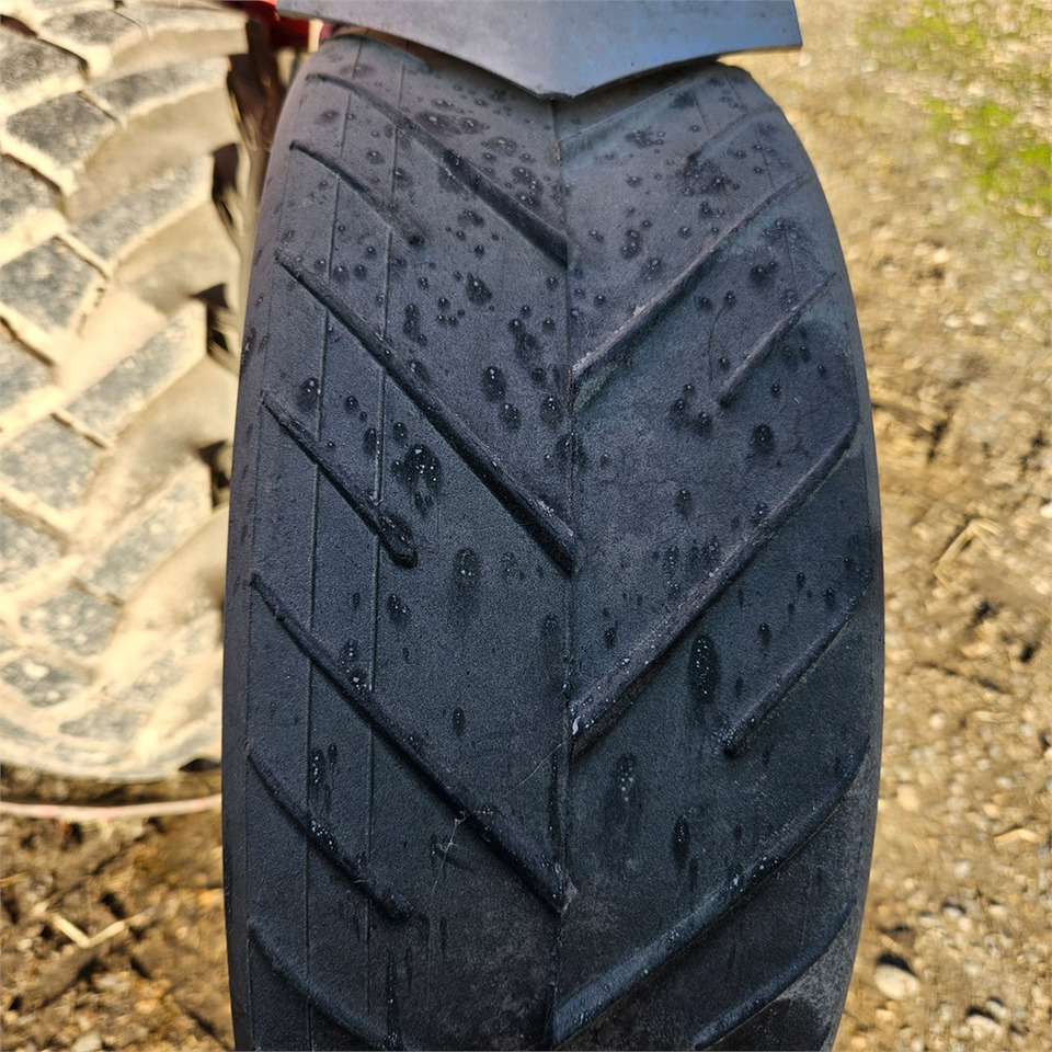 Peralatan menabur Kverneland Optima E-drive 8: gambar 30